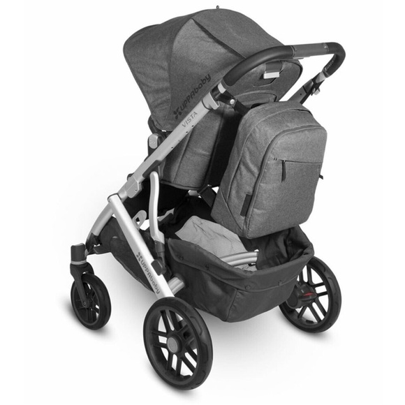 Gray Baby Bag with Minimalist Design and Durable Fabric - Picture 2 of 12